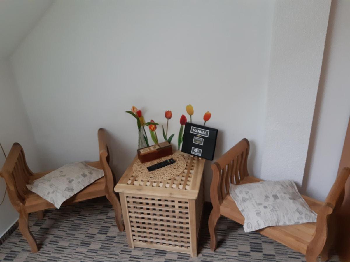Pension Art Lázně Bohdaneč Exteriör bild
